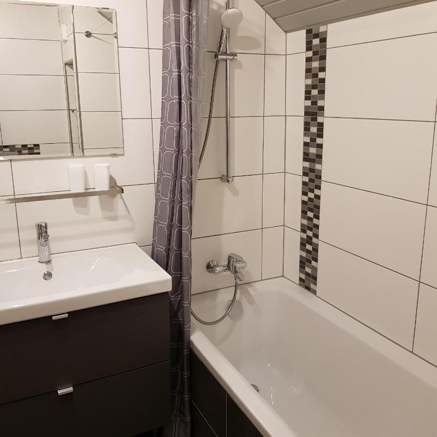 Ferienhaeuser Rhoen - Haus Natalie & Haus Helene Hausen  Eksteriør bilde