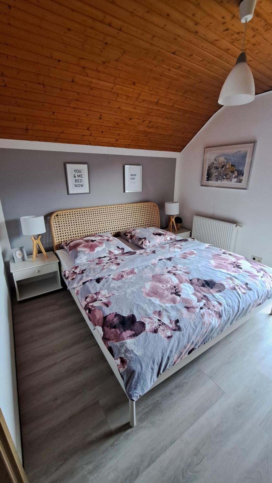 Ferienhaeuser Rhoen - Haus Natalie & Haus Helene Hausen  Eksteriør bilde